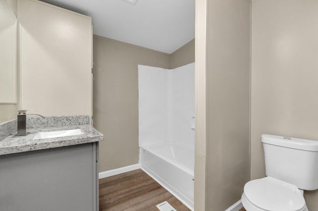 1206 Cindy Lane, Sealy, TX 77474