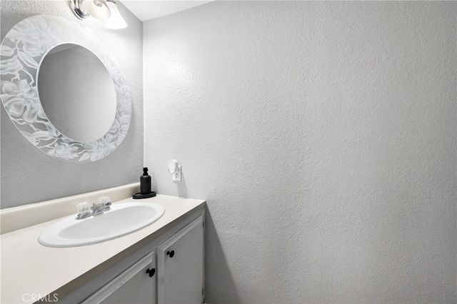 11754 206th Street, Lakewood, CA 90715