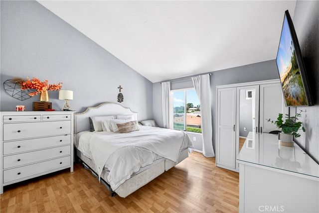 11754 206th Street, Lakewood, CA 90715