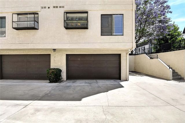 11754 206th Street, Lakewood, CA 90715
