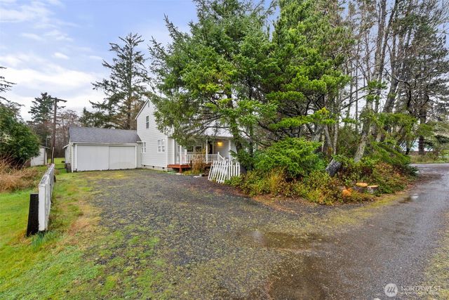 4311 Romano Lane, Tokeland, WA 98590