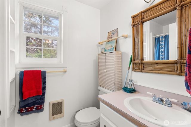 4311 Romano Lane, Tokeland, WA 98590