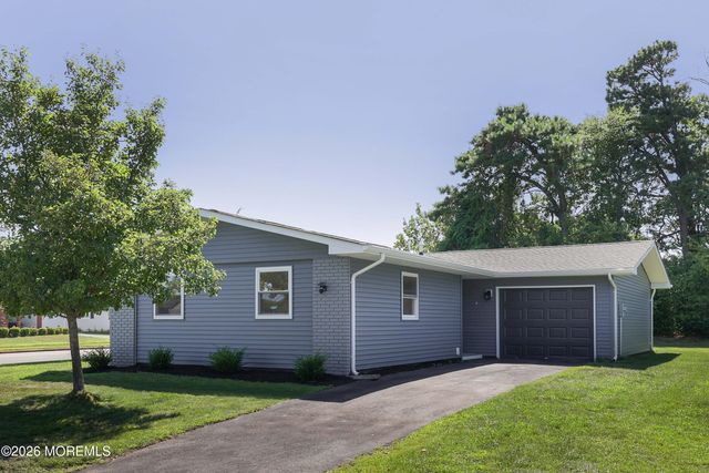 1 Campion Court, Brick, NJ 08724