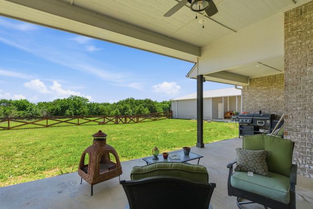 7609 Carter ranch Road, Azle, TX 76020