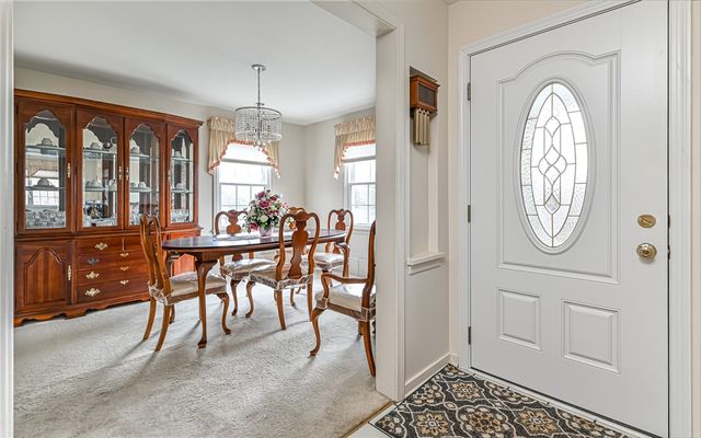 808 Forest Ave., Shaler, PA 15209