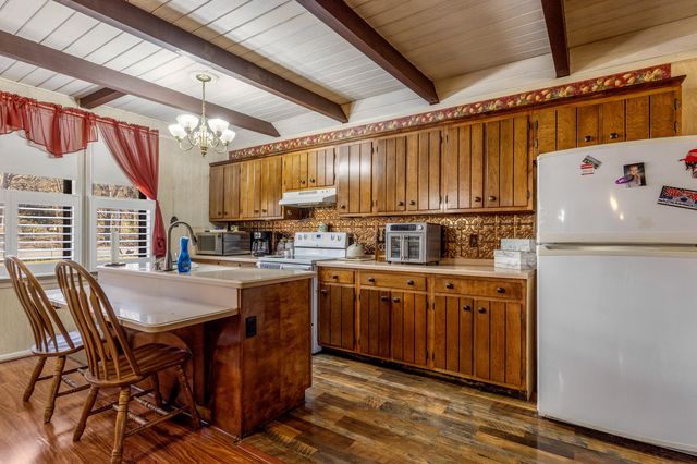 515 Hancock Road, Jasper, TN 37347