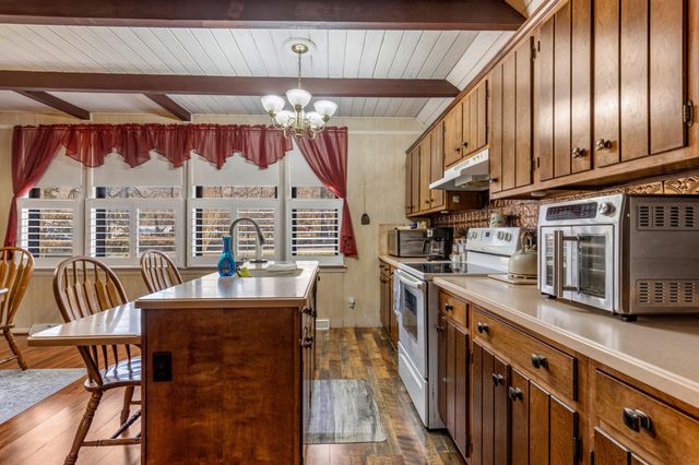 515 Hancock Road, Jasper, TN 37347