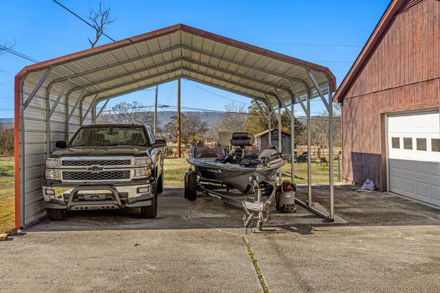 515 Hancock Road, Jasper, TN 37347