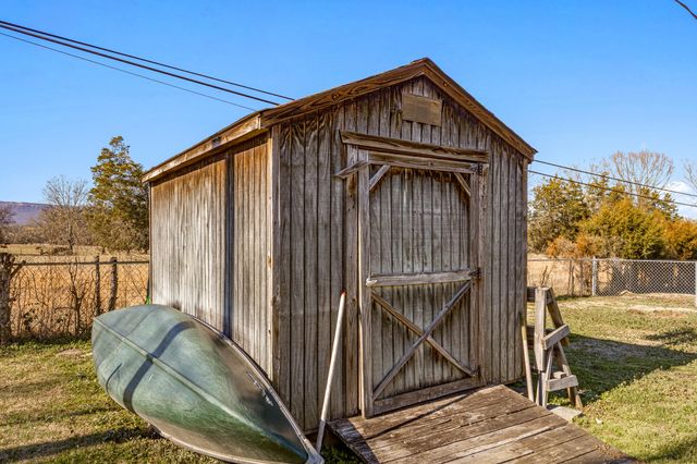 515 Hancock Road, Jasper, TN 37347