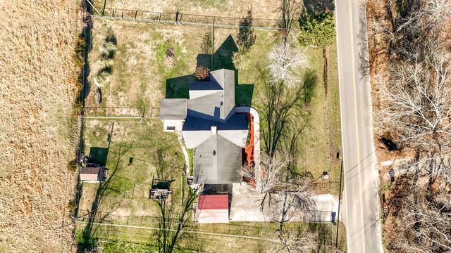 515 Hancock Road, Jasper, TN 37347