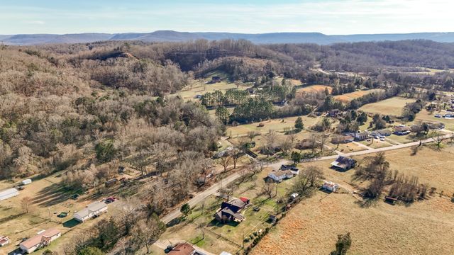515 Hancock Road, Jasper, TN 37347