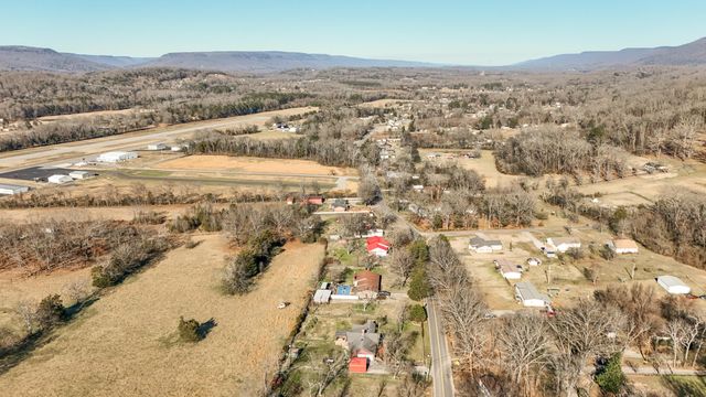 515 Hancock Road, Jasper, TN 37347