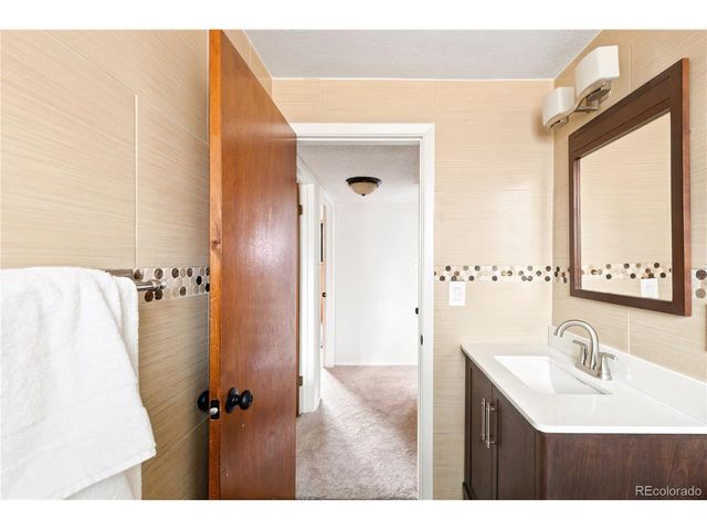 11636 W 37th Pl, Wheat Ridge, CO 80033