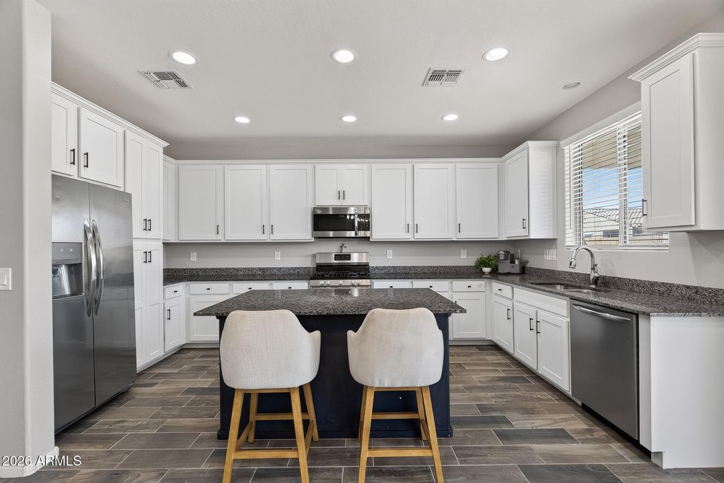 25190 N 143RD Lane, Surprise, AZ 85387 — photo 3
