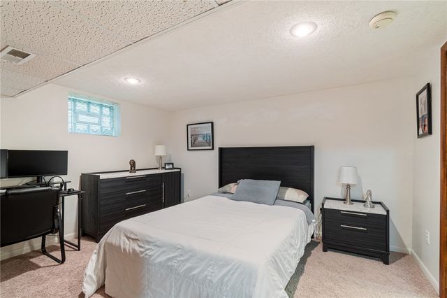 92 Olivia Circle, Greece, NY 14626