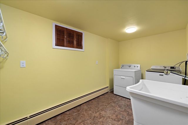 934 Poly Dr, Billings, MT 59102