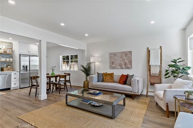 409 N Avon, Burbank, CA 91505