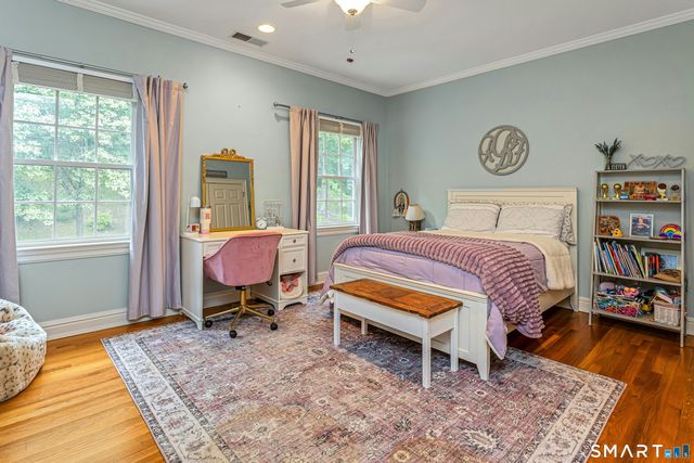 14 Turtle Ridge Court, Ridgefield, CT 06877