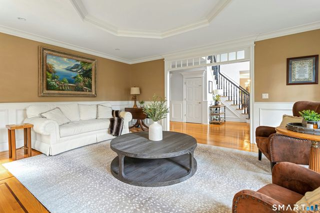 14 Turtle Ridge Court, Ridgefield, CT 06877