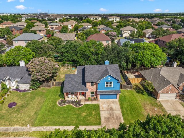 504 PLEASANT VALLEY DR, Pflugerville, TX 78660