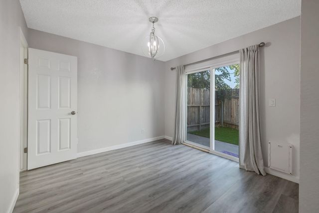 2024 E Laura Avenue, Visalia, CA 93292