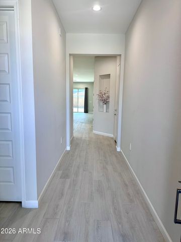 6039 E QUAIL Avenue, Phoenix, AZ 85054