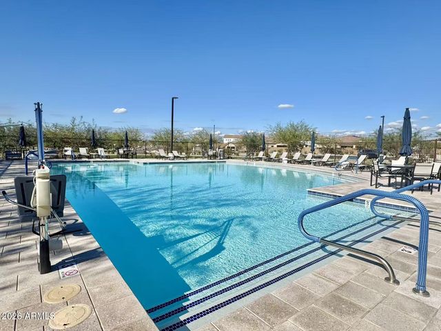 6039 E QUAIL Avenue, Phoenix, AZ 85054