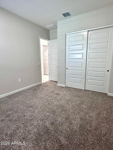 6039 E QUAIL Avenue, Phoenix, AZ 85054