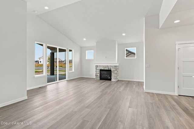 1965 W PLATTE AVE, Post Falls, ID 83854