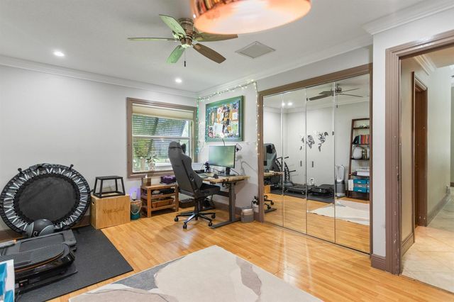 4050 NW 7th Lane, Delray Beach, FL 33445