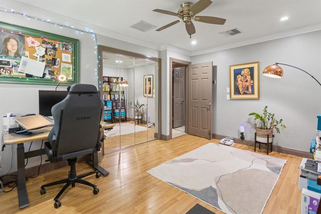 4050 NW 7th Lane, Delray Beach, FL 33445