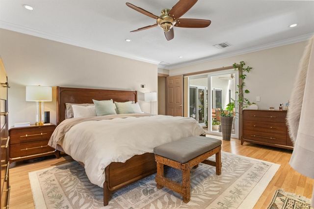 4050 NW 7th Lane, Delray Beach, FL 33445