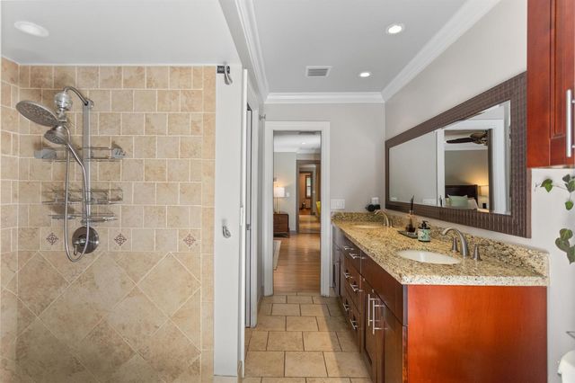 4050 NW 7th Lane, Delray Beach, FL 33445