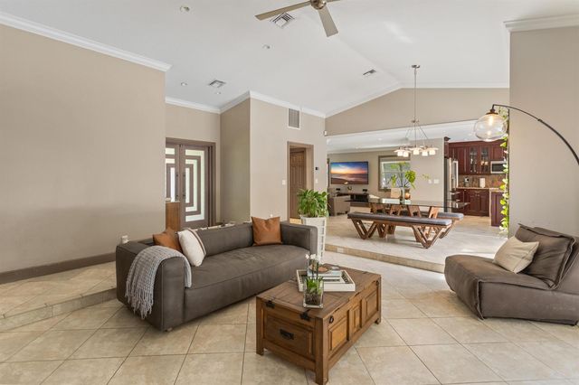 4050 NW 7th Lane, Delray Beach, FL 33445
