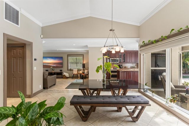 4050 NW 7th Lane, Delray Beach, FL 33445
