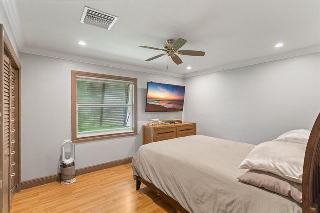 4050 NW 7th Lane, Delray Beach, FL 33445