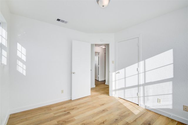 424 S Avenue B, Freeport, TX 77541