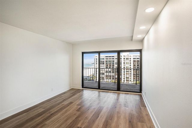 1480 GULF BOULEVARD 905, Clearwater Beach, FL 33767