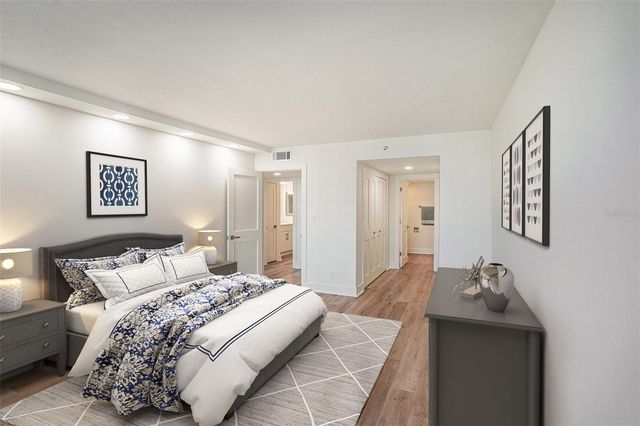 1480 GULF BOULEVARD 905, Clearwater Beach, FL 33767