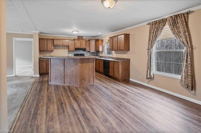 1373 Brim Road, Mount Airy, NC 27030