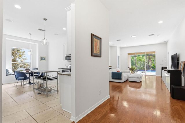 8123 CAMELLA LANE, Tampa, FL 33647