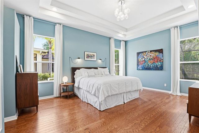 8123 CAMELLA LANE, Tampa, FL 33647