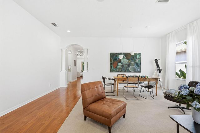 8123 CAMELLA LANE, Tampa, FL 33647