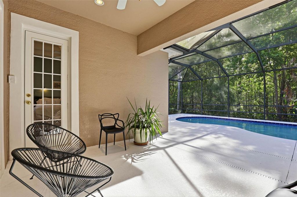 Image 54 of property listing at 8123 CAMELLA LANE, Tampa, FL 33647