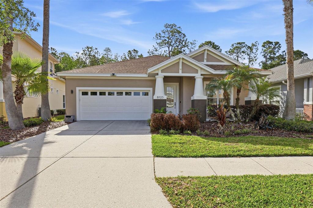 Image 65 of property listing at 8123 CAMELLA LANE, Tampa, FL 33647