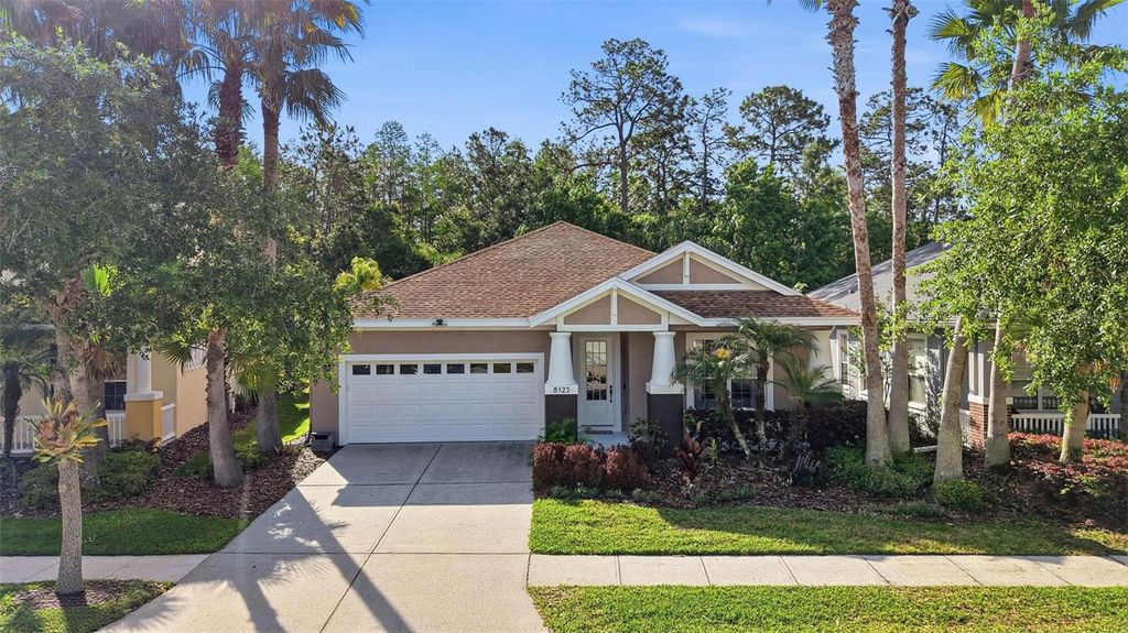 Image 66 of property listing at 8123 CAMELLA LANE, Tampa, FL 33647