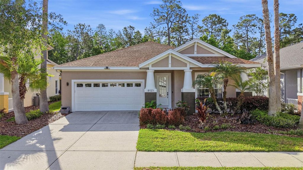 Image 67 of property listing at 8123 CAMELLA LANE, Tampa, FL 33647