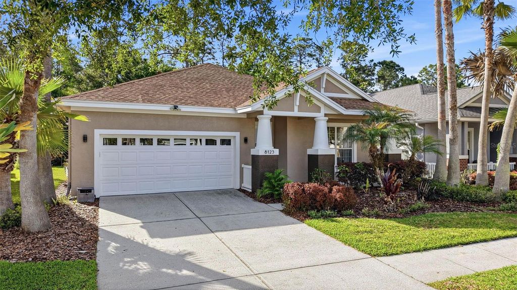 Image 71 of property listing at 8123 CAMELLA LANE, Tampa, FL 33647