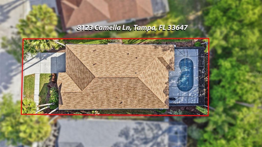 Image 77 of property listing at 8123 CAMELLA LANE, Tampa, FL 33647