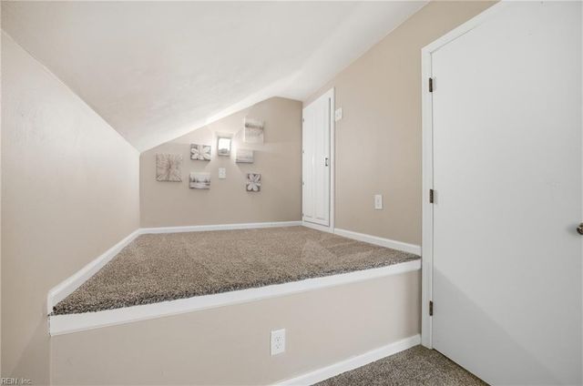 1108 Shifford LN, Chesapeake, VA 23322